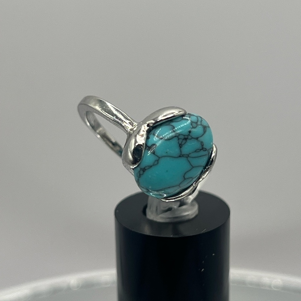 Brand New Turquoise Silver Ring